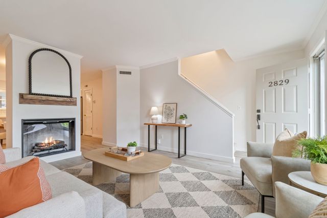 2829 Hazelwood Dr, Nashville, TN 37212