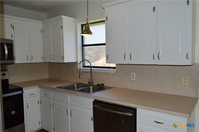 1404 Rob Lane, Copperas Cove, TX 76522