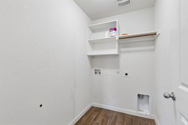 9105 Silver Dollar Drive, Fort Worth, TX 76131