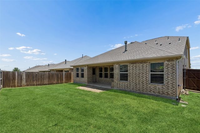 9105 Silver Dollar Drive, Fort Worth, TX 76131