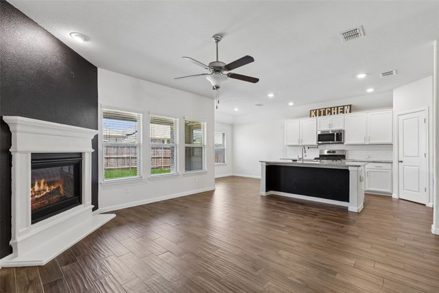 9105 Silver Dollar Drive, Fort Worth, TX 76131