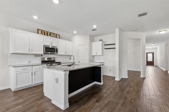 9105 Silver Dollar Drive, Fort Worth, TX 76131