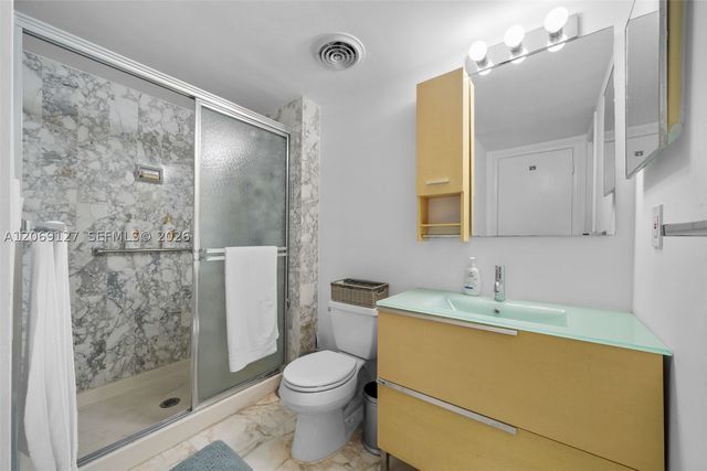 9801 Collins Ave 20V, Bal Harbour, FL 33154