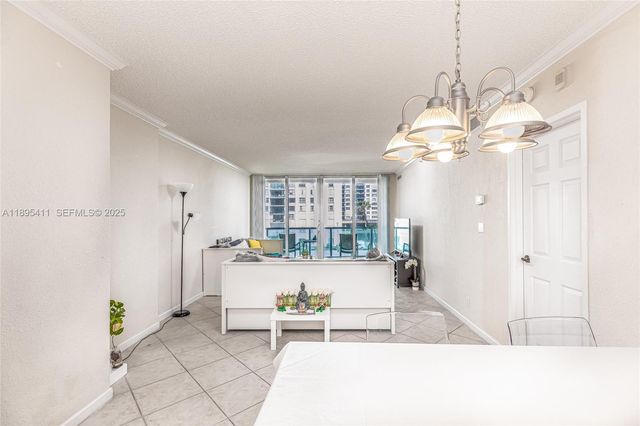 2501 S Ocean Drive 439, Hollywood, FL 33019