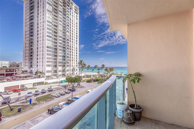 2501 S Ocean Drive 439, Hollywood, FL 33019
