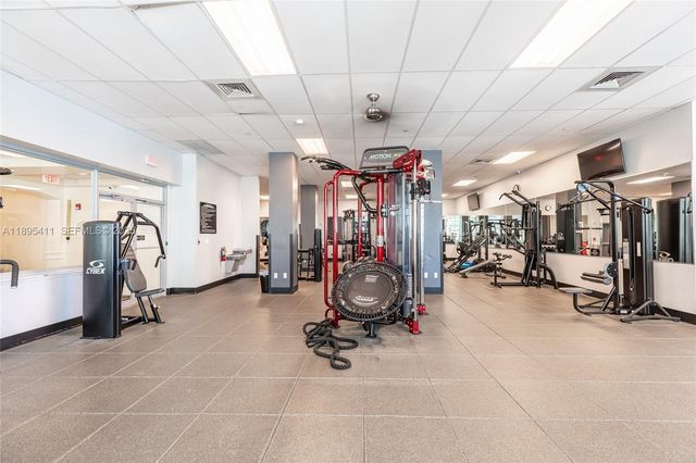 2501 S Ocean Drive 439, Hollywood, FL 33019