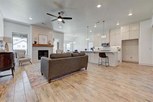 10528 NW 33rd Place, Yukon, OK 73099