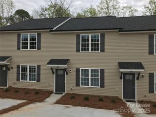 132 Brookwood Avenue NE, Concord, NC 28025