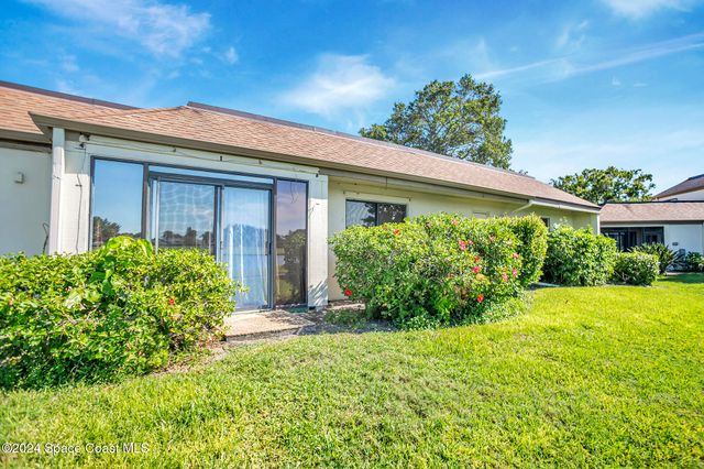 216 Country Club Drive, Melbourne, FL 32940