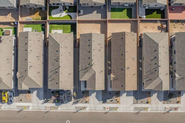 10650 Valedon Lane SW, Albuquerque, NM 87121