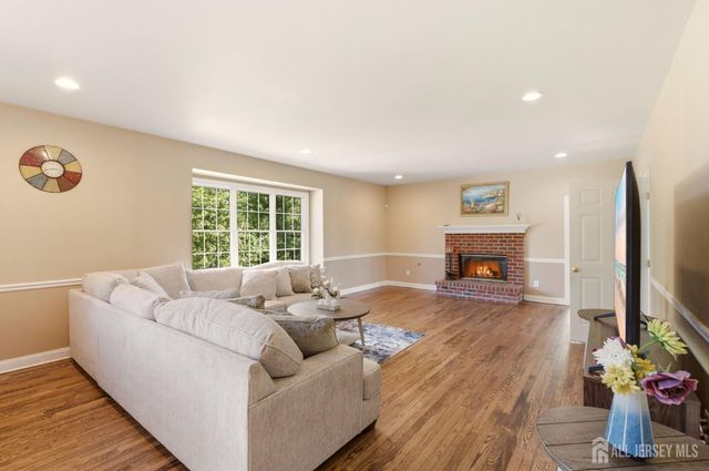 3 Longbow Terrace, Flemington, NJ 08822