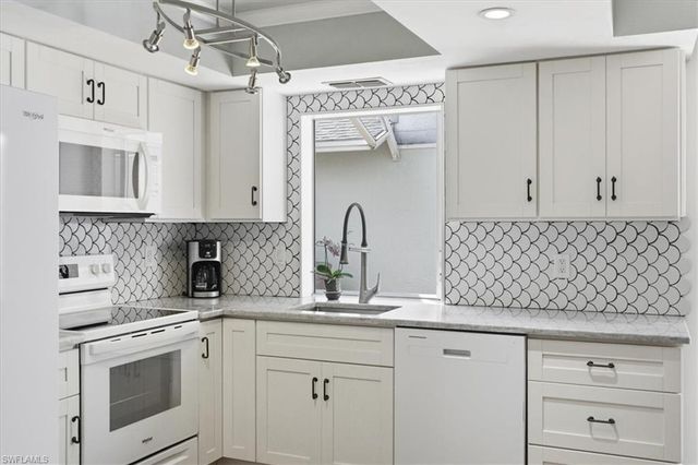 13730 Downing LN W-1, Fort Myers, FL 33919