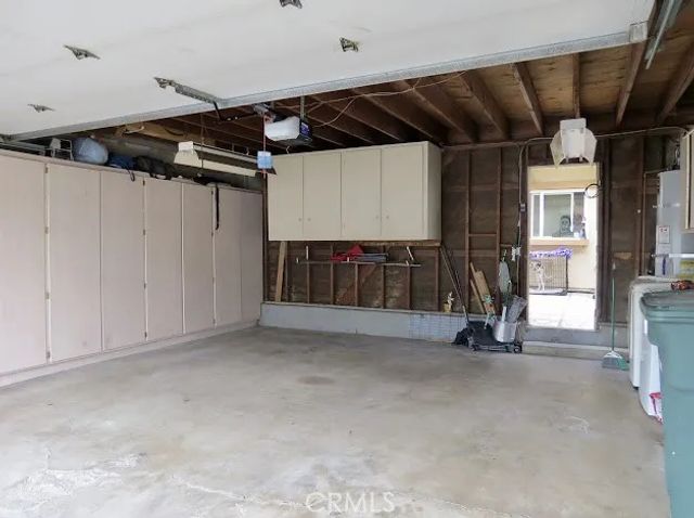 10045 Karmont, South Gate, CA 90280
