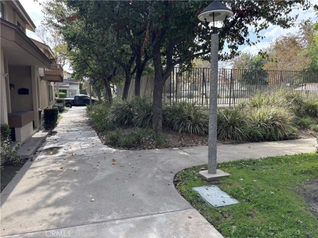 10045 Karmont, South Gate, CA 90280