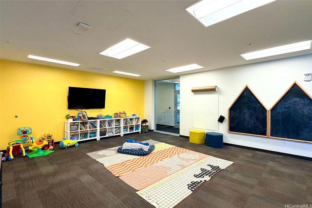 988 Halekauwila Street 1712, Honolulu, HI 96814