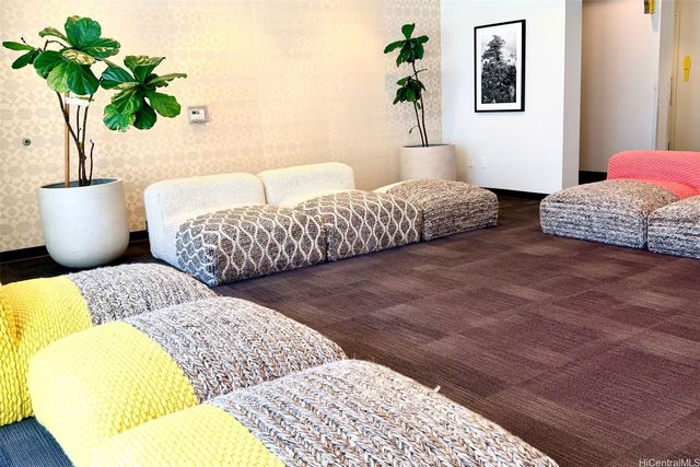 988 Halekauwila Street 1712, Honolulu, HI 96814