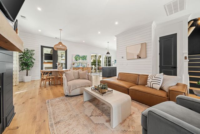 736 Atlantic Street A, Mount Pleasant, SC 29464