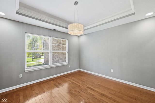 934 N Buck Creek Road, Greenfield, IN 46140