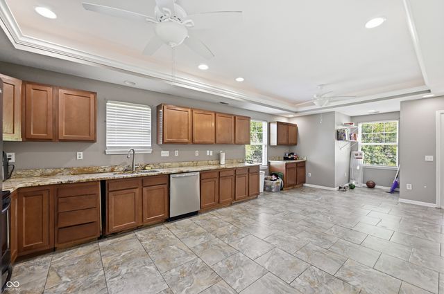 934 N Buck Creek Road, Greenfield, IN 46140