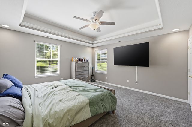 934 N Buck Creek Road, Greenfield, IN 46140