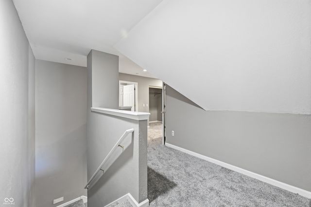 934 N Buck Creek Road, Greenfield, IN 46140