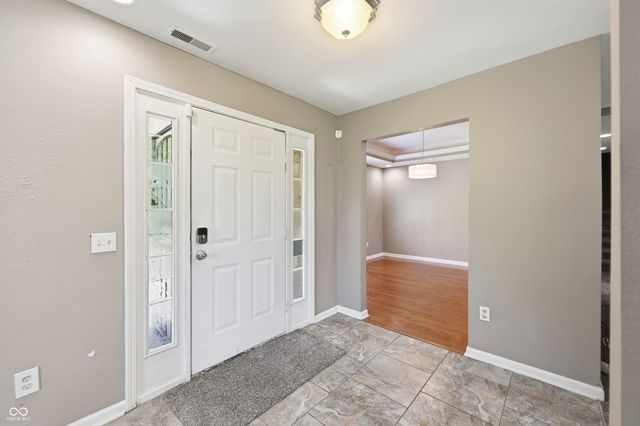 934 N Buck Creek Road, Greenfield, IN 46140