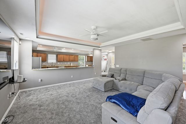 934 N Buck Creek Road, Greenfield, IN 46140