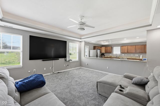 934 N Buck Creek Road, Greenfield, IN 46140