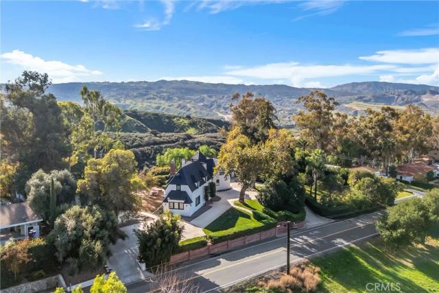 745 W Sunset Drive, Redlands, CA 92373