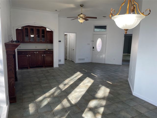 604 N Chattey Road, Desoto, TX 75115