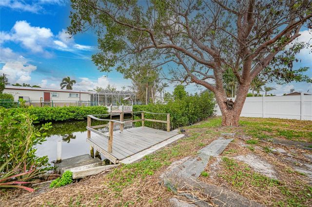 3018 BAYBERRY AVENUE, Punta Gorda, FL 33950