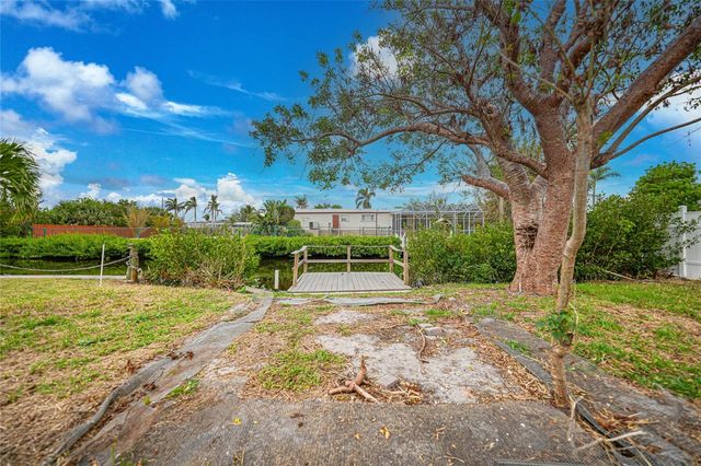 3018 BAYBERRY AVENUE, Punta Gorda, FL 33950