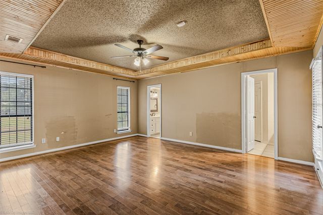 9510 S State Highway 34, Scurry, TX 75158