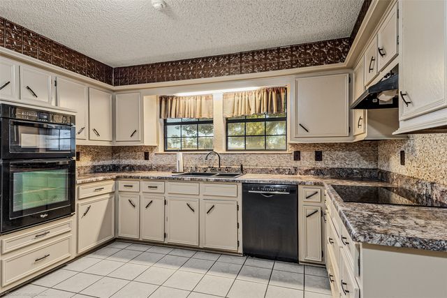 9510 S State Highway 34, Scurry, TX 75158