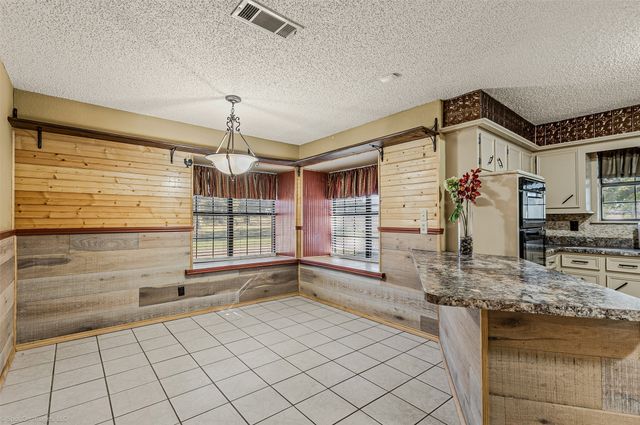 9510 S State Highway 34, Scurry, TX 75158