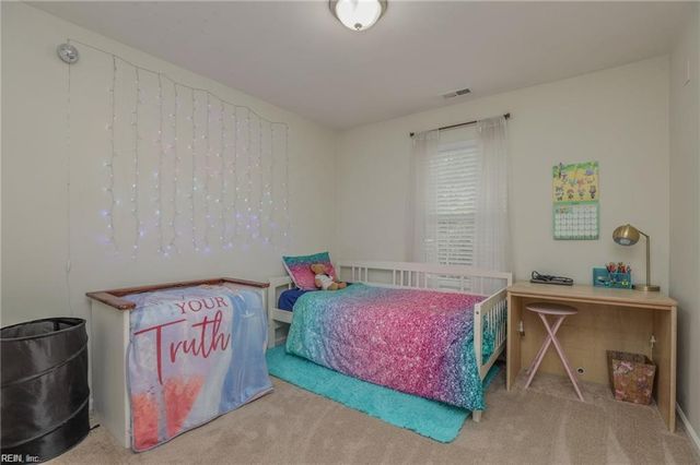 5444 Lawrence CT, Virginia Beach, VA 23462