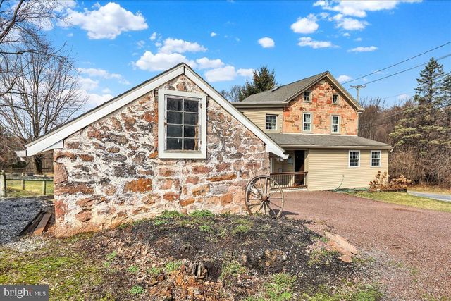 210 ALLEGHENYVILLE RD, Mohnton, PA 19540