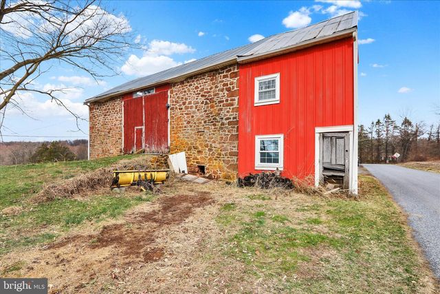 210 ALLEGHENYVILLE RD, Mohnton, PA 19540