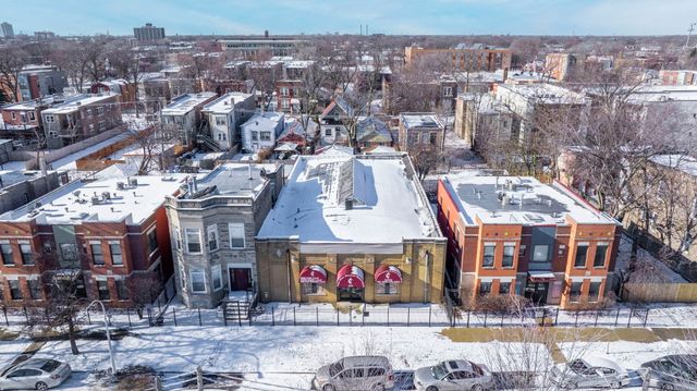 632 N Albany Avenue, Chicago, IL 60612
