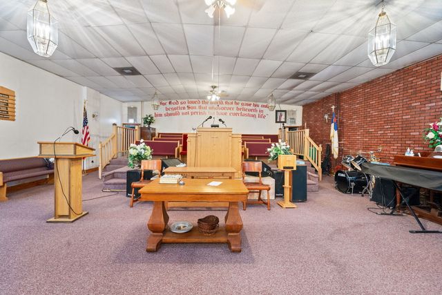 632 N Albany Avenue, Chicago, IL 60612