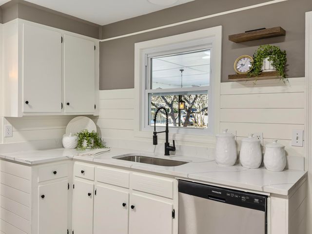 1318 Foster Street, Charleston, SC 29407