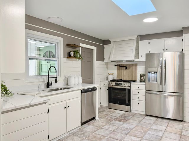 1318 Foster Street, Charleston, SC 29407