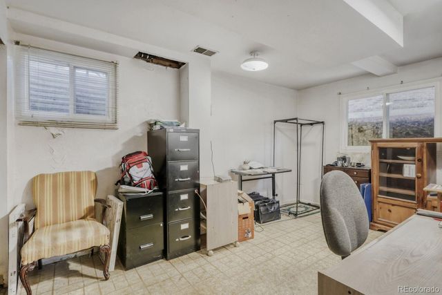 7464 E Colgate Place, Denver, CO 80231