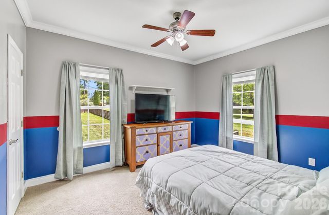 40 Liberty Road, Candler, NC 28715