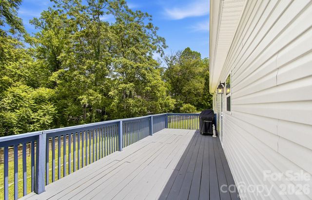40 Liberty Road, Candler, NC 28715