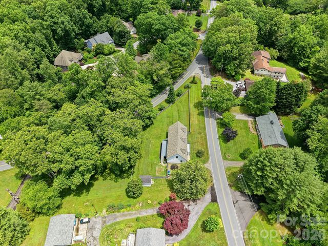 40 Liberty Road, Candler, NC 28715