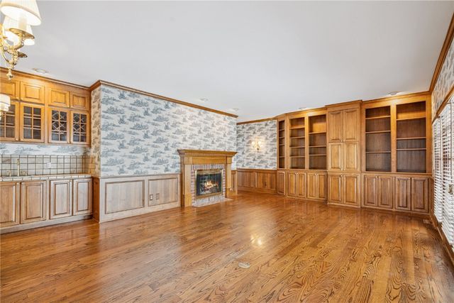 606 Beaver Hollow Ct SE, Cedar Rapids, IA 52403