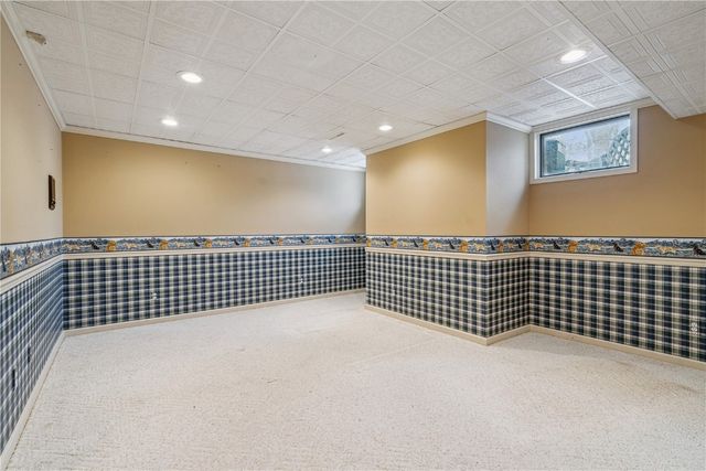 606 Beaver Hollow Ct SE, Cedar Rapids, IA 52403