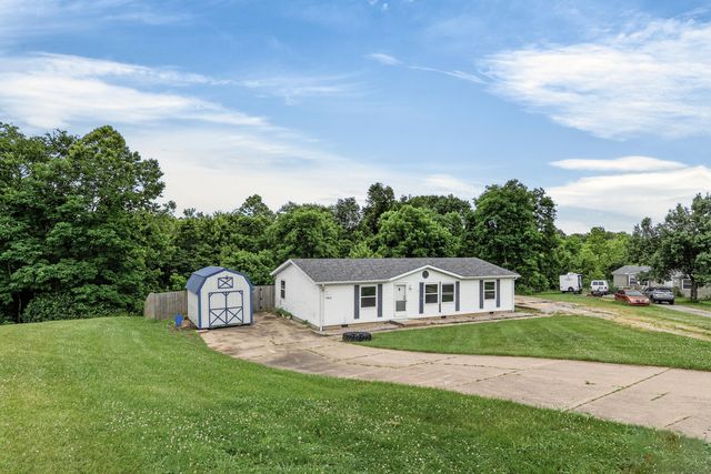 300 Pimlico Court, Crittenden, KY 41030