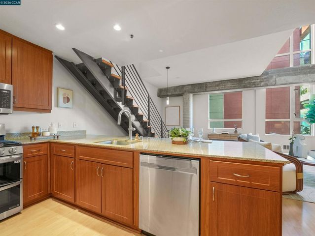 5855 Horton Street 526, Emeryville, CA 94608